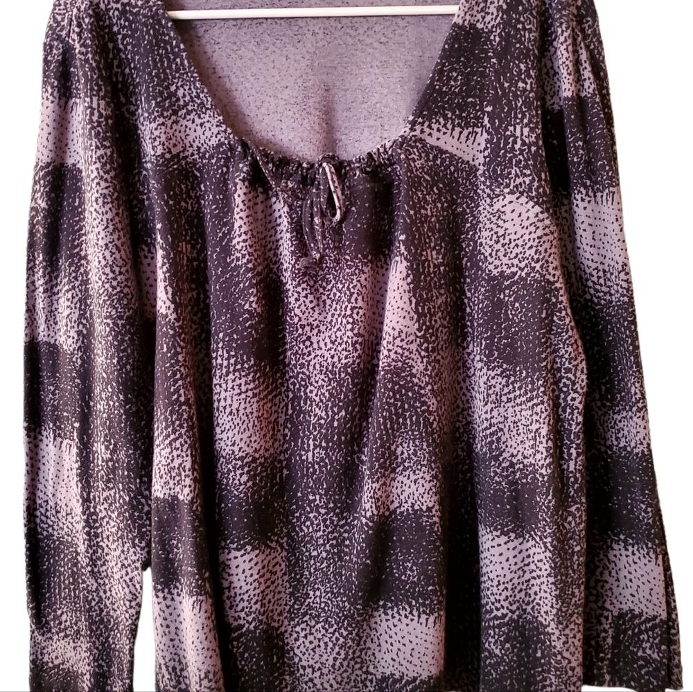 Daisy Fuentes Front Tie Top